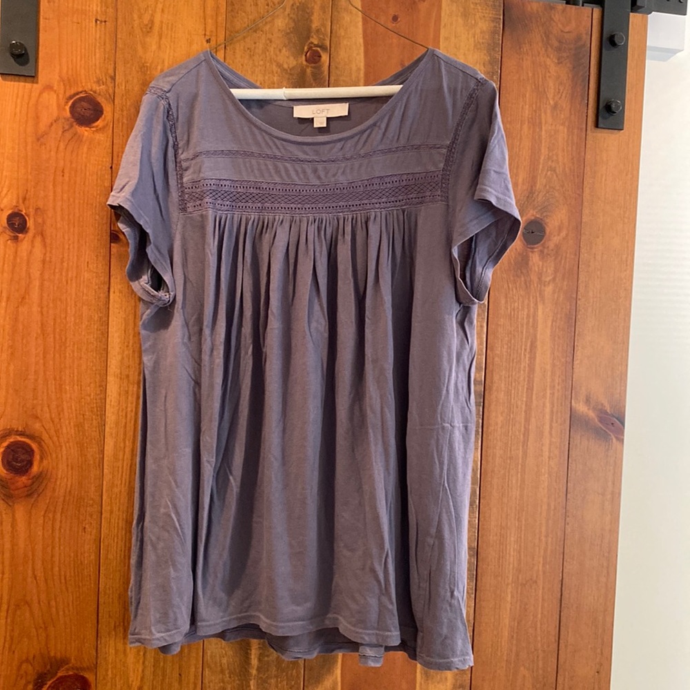 LOFT short sleeve cotton top, size L, blue grey color.